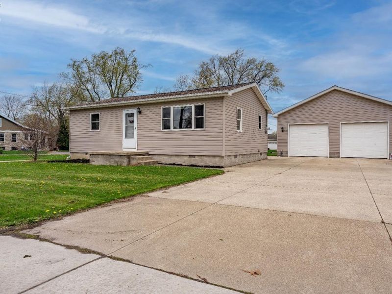 4417 Venice Road, Sandusky, OH 44870 Photo 2