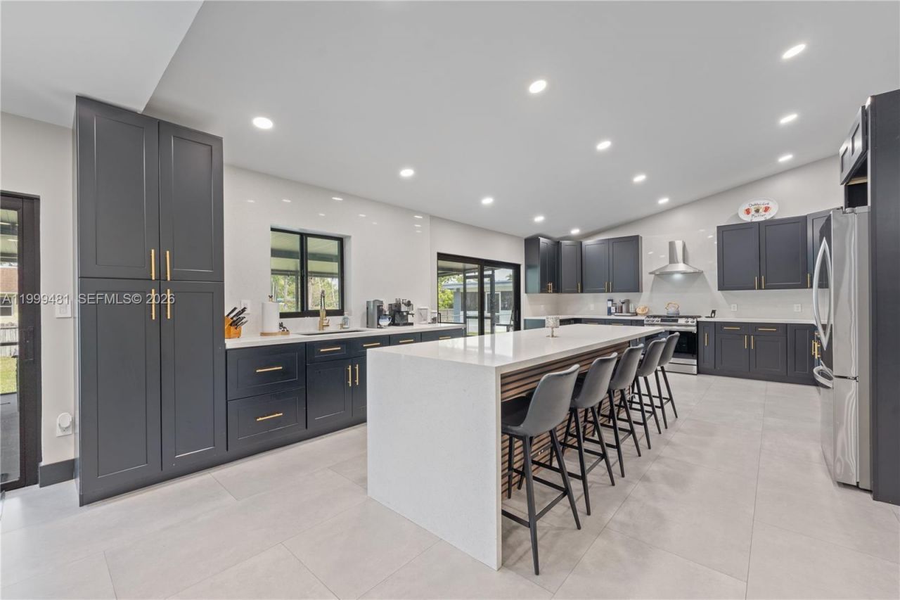 18462 SW 88th Pl, Cutler Bay, FL 33157 Photo