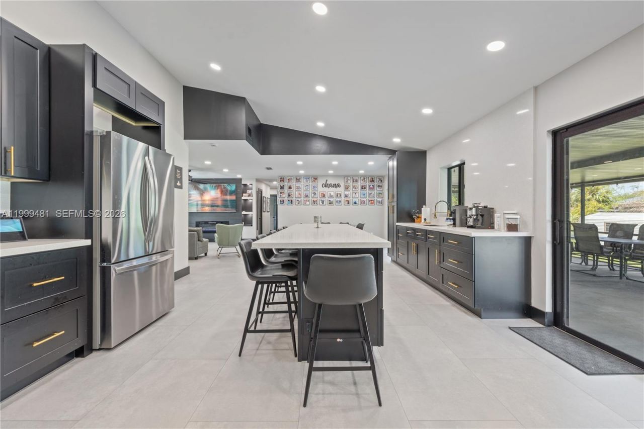 18462 SW 88th Pl, Cutler Bay, FL 33157 Photo