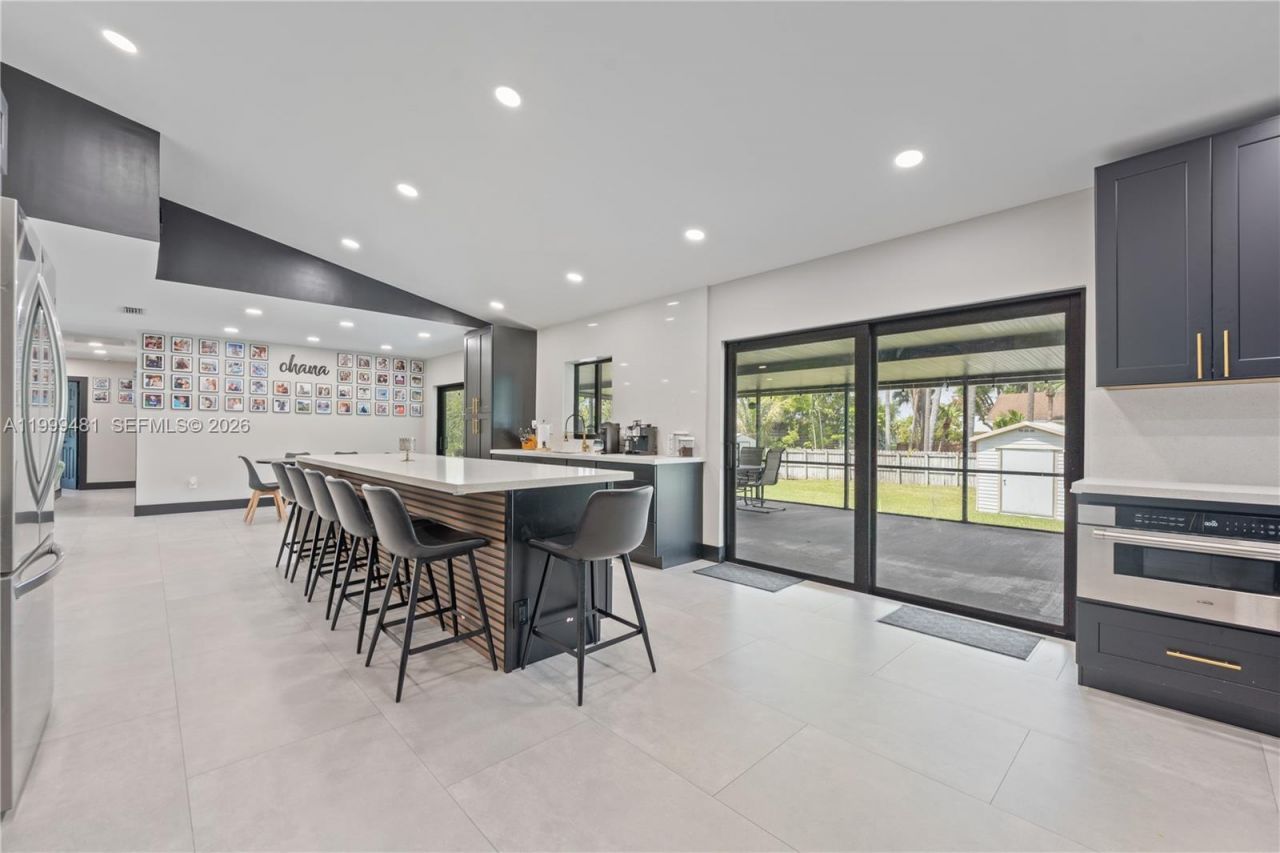 18462 SW 88th Pl, Cutler Bay, FL 33157 Photo