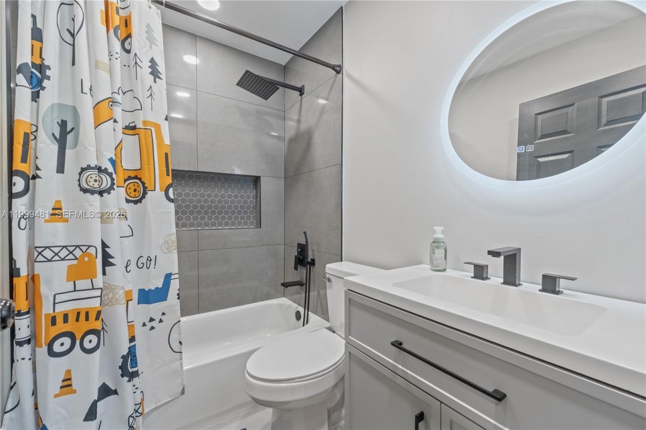 18462 SW 88th Pl, Cutler Bay, FL 33157 Photo