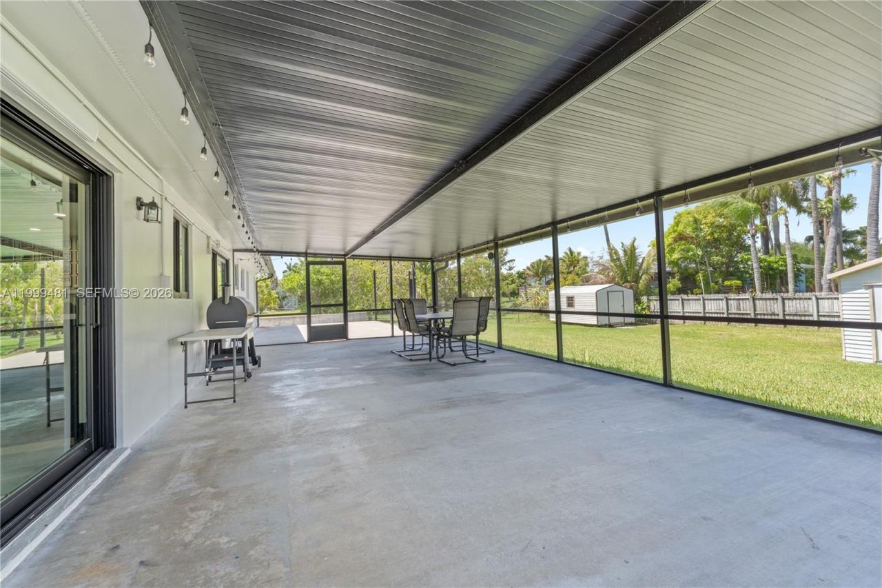 18462 SW 88th Pl, Cutler Bay, FL 33157 Photo