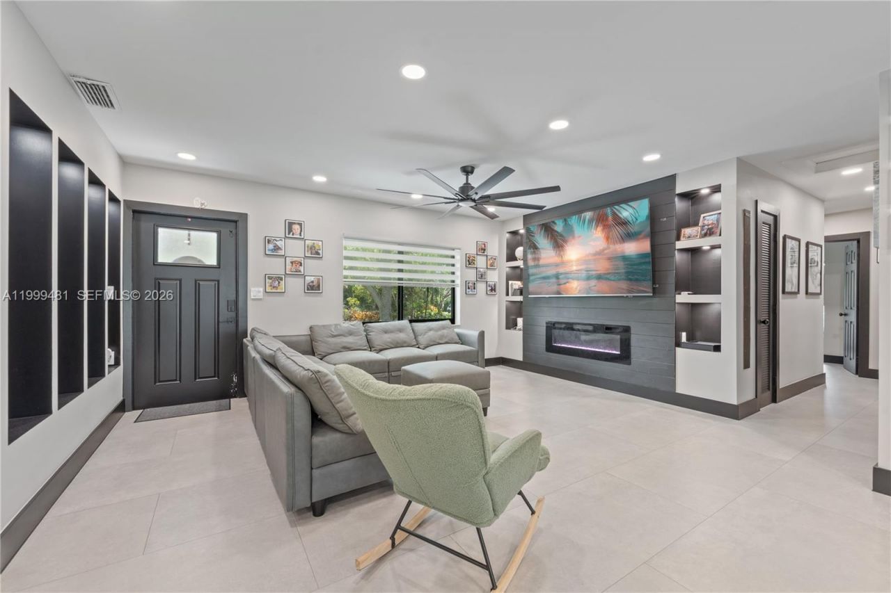 18462 SW 88th Pl, Cutler Bay, FL 33157 Photo