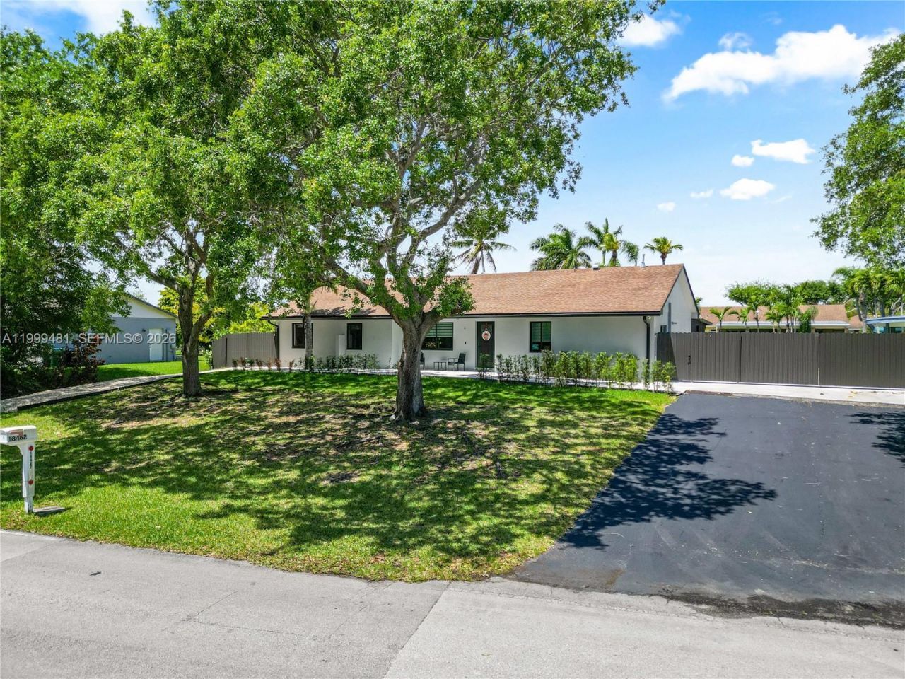 18462 SW 88th Pl, Cutler Bay, FL 33157 Photo