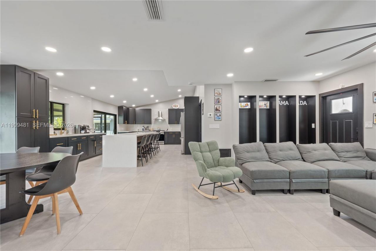 18462 SW 88th Pl, Cutler Bay, FL 33157 Photo