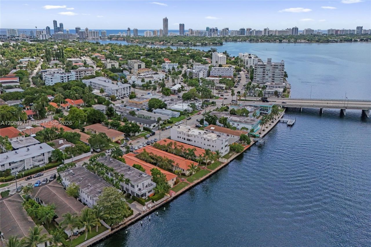 2170 Bay Dr, Unit 3-20, Miami Beach, FL 33141 Photo