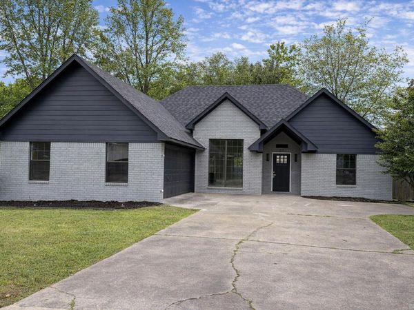 27 Mary Ann Circle, Cabot, AR 72023