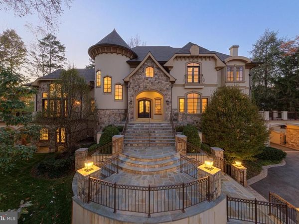 8710 FERNWOOD ROAD, BETHESDA, MD 20817