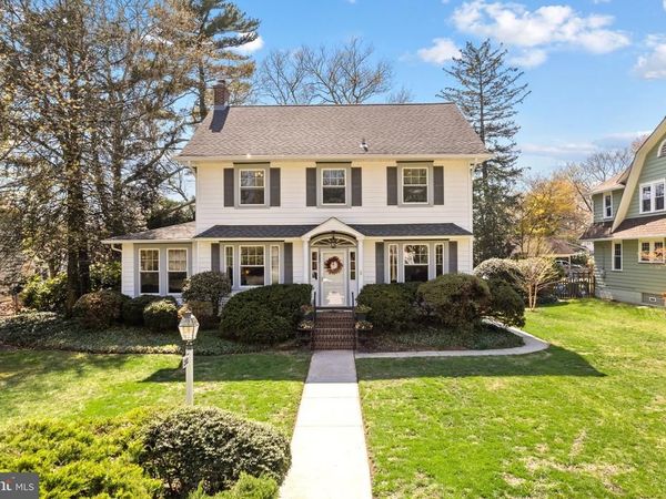 202 LINDEN AVENUE, RIVERTON, NJ 08077