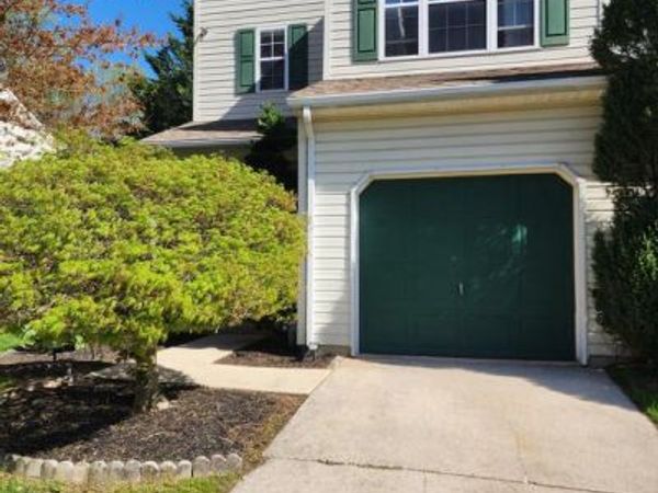 922 GLACKENS LANE, WILMINGTON, DE 19808