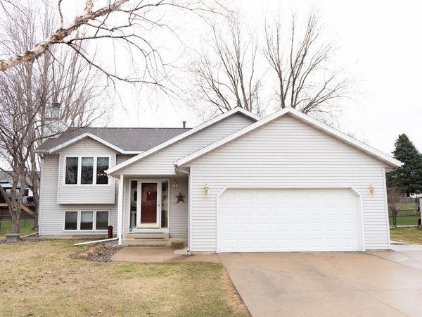 4449 56th Street NW, Rochester, MN 55901