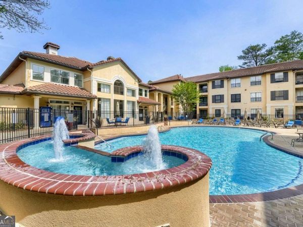 3777 Peachtree Road NE, Unit 1205, Brookhaven, GA 30319