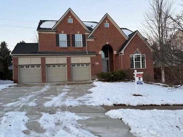 49896 Parkside Drive, Northville, MI 48168