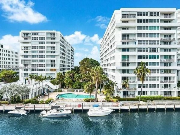 1170 N Federal Highway, Unit 604, Fort Lauderdale, FL 33304