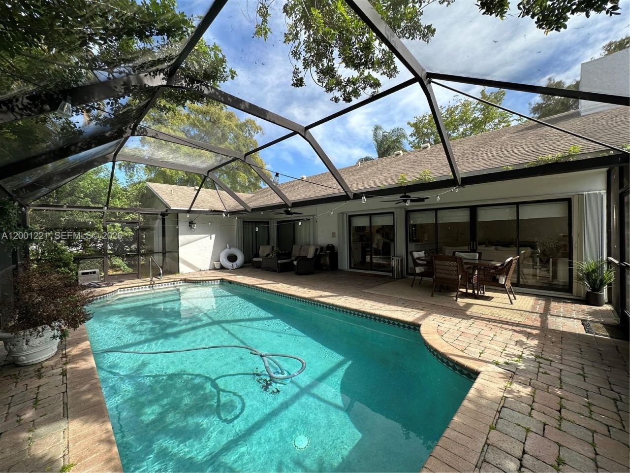 7003 NW 40th Pl, Coral Springs, FL 33065 Photo