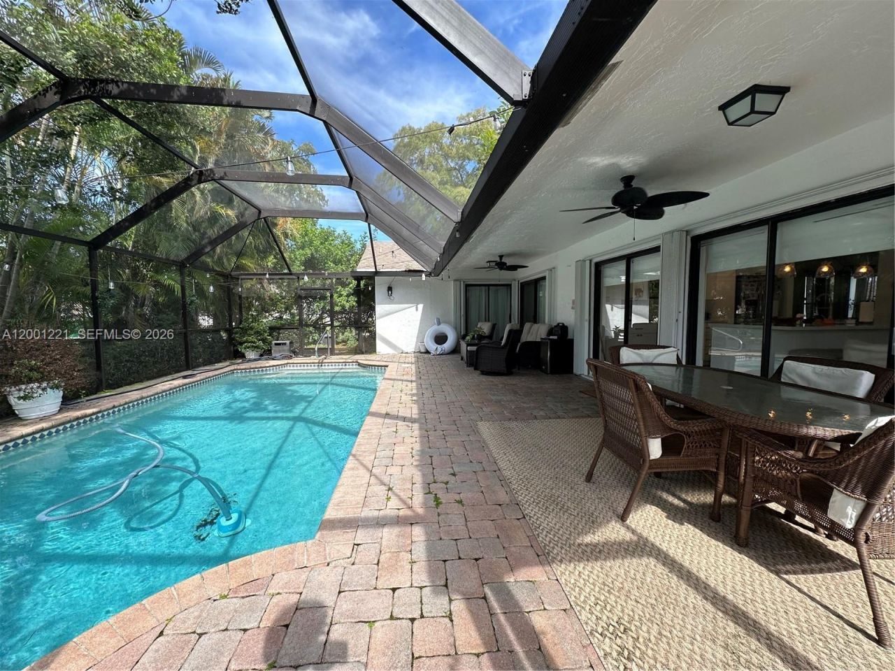 7003 NW 40th Pl, Coral Springs, FL 33065 Photo