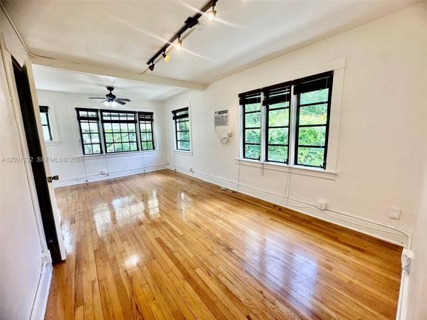 3712 Anderson Rd, Unit 3, Coral Gables, FL 33134