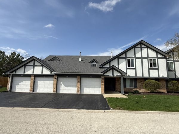 9158 Sandpiper Court , Unit 40, Orland Park, IL 60462