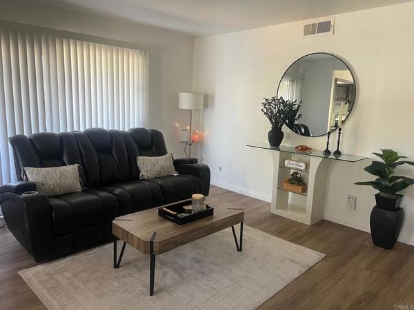 6878 Navajo Road, Unit 32, San Diego, CA 92119