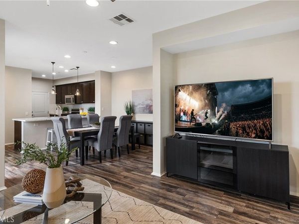 5331 Ocean, Unit 106, Hawthorne, CA 90250