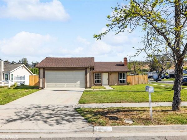 3151 Neptune Drive, Riverside, CA 92503