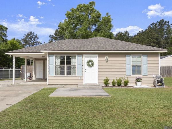 48313 Waltrip Ln, Tickfaw, LA 70466