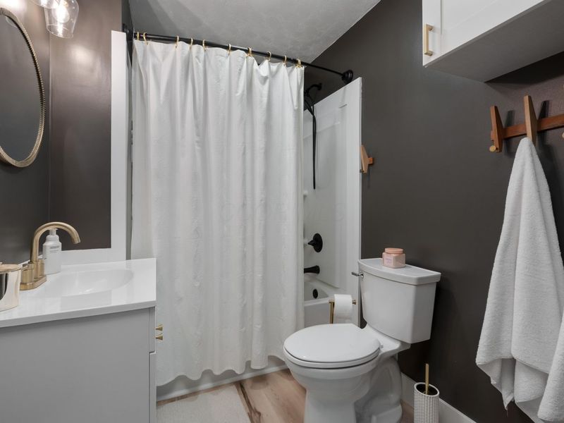 1860 Marion Road NW, Utica, OH 43080 Photo 20
