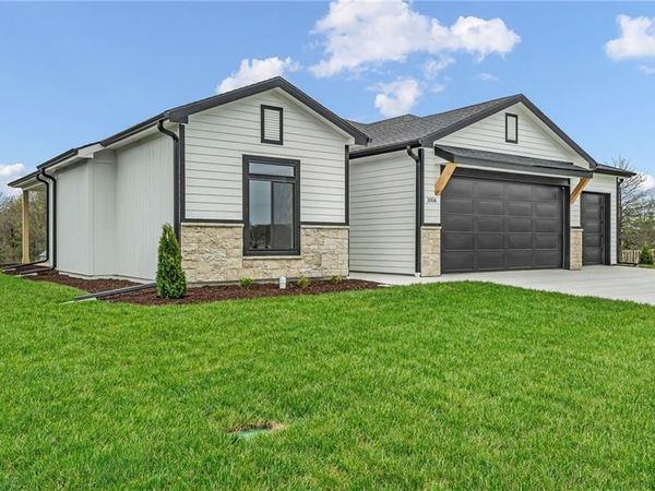 1006 Bluestem Circle, Baldwin City, KS 66006