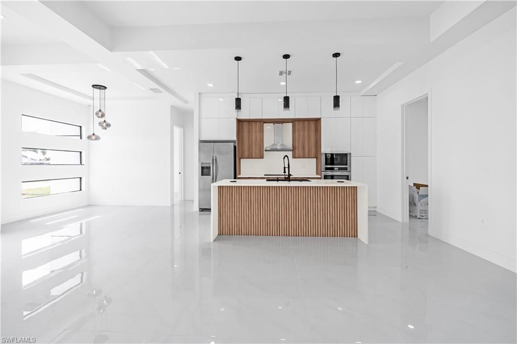 2304 NW 23rd Ave, Cape Coral, FL 33993 Photo