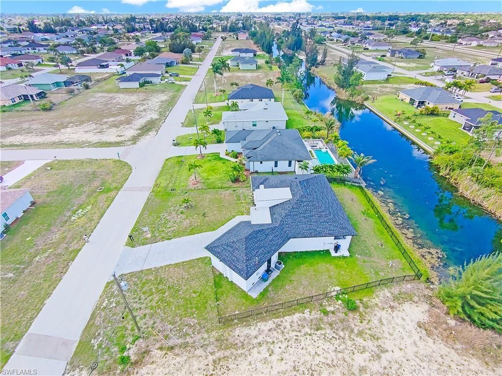 2304 NW 23rd Ave, Cape Coral, FL 33993 Photo