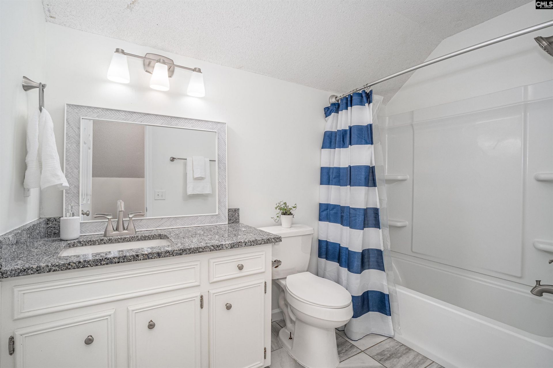 300 Rollingwood Drive  Photo 30