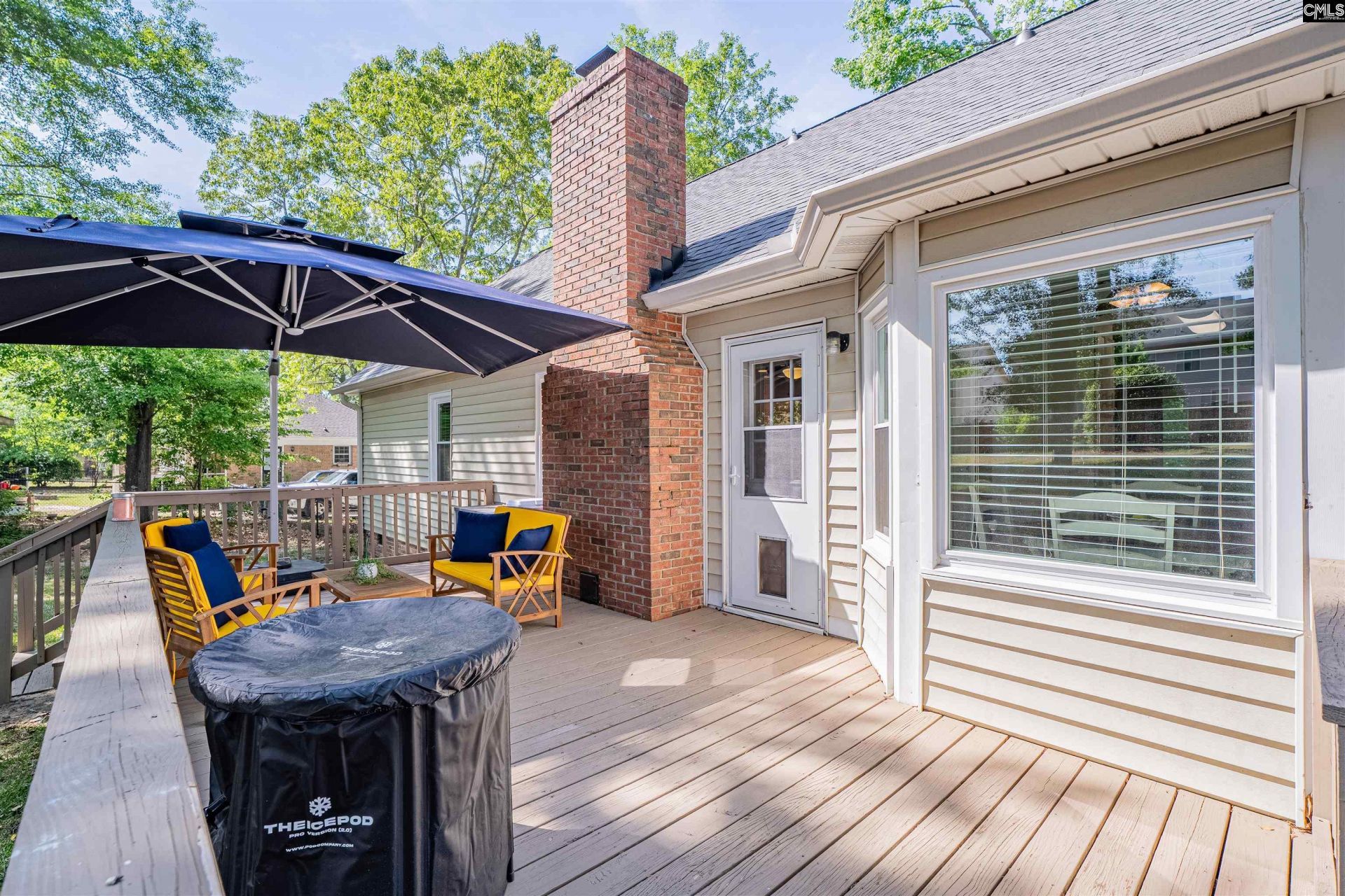 300 Rollingwood Drive  Photo 33