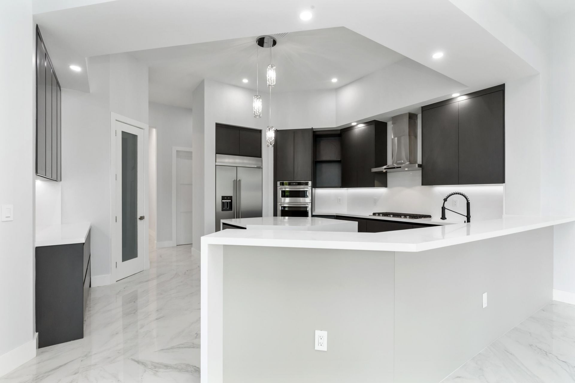 11000 SW 30th Court, Davie, FL 33328 Photo