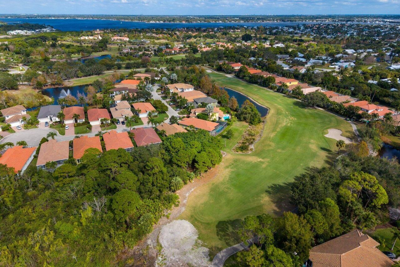 844 SW Pebble Lane, Palm City, FL 34990 Photo
