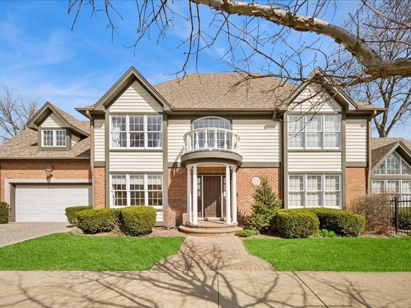 995 Oak Street , Winnetka, IL 60093