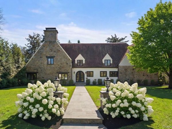 10 Rutland Road, Scarsdale, NY 10583