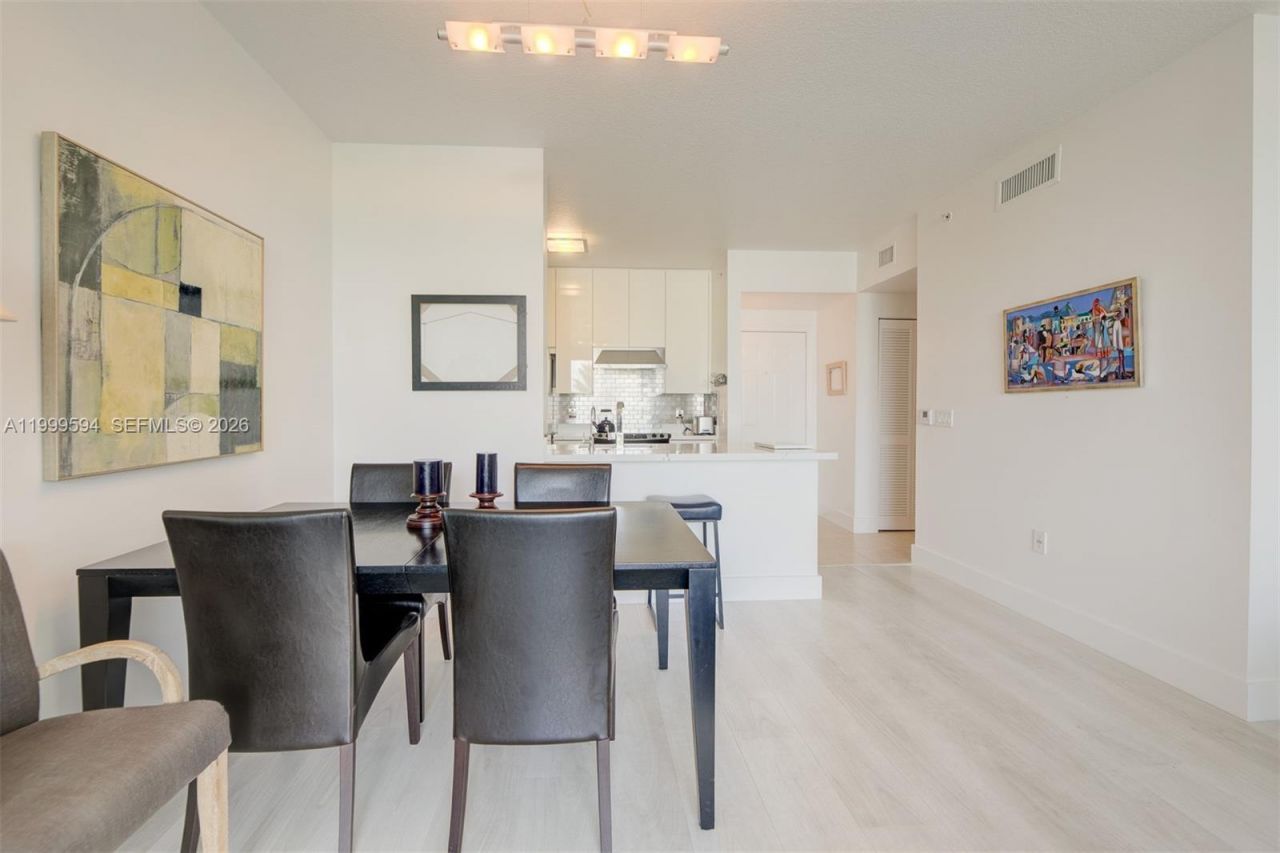 2401 NE 65th St, Unit 509, Fort Lauderdale, FL 33308 Photo