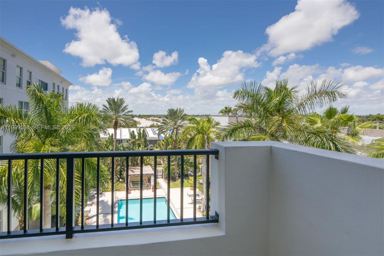 2401 NE 65th St, Unit 509, Fort Lauderdale, FL 33308 Photo