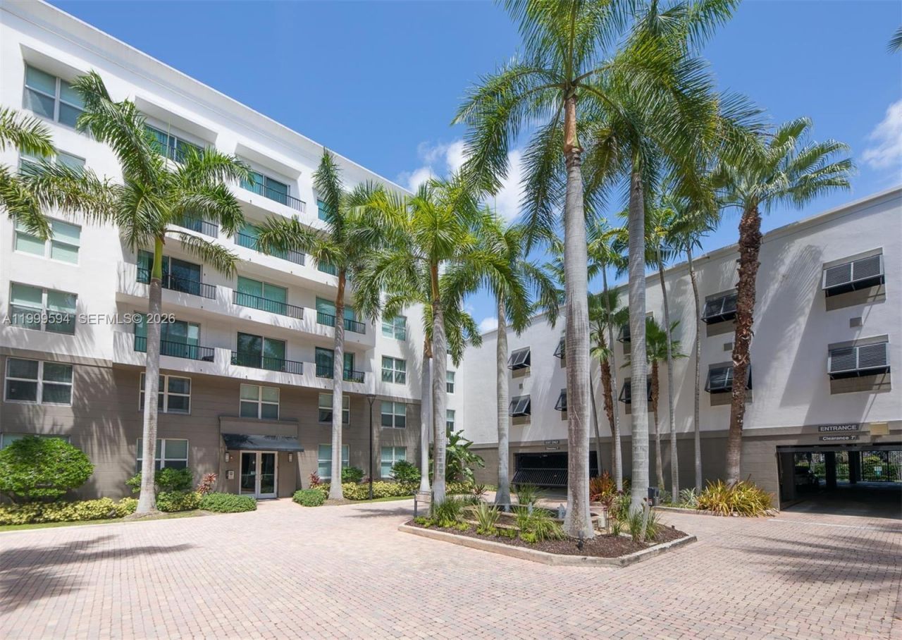 2401 NE 65th St, Unit 509, Fort Lauderdale, FL 33308 Photo