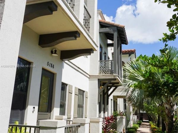 5186 NW 83rd Ct , Unit 5186, Doral, FL 33166