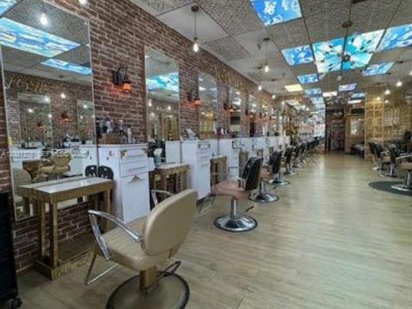 FL-7 , Boca Raton, FL 33428