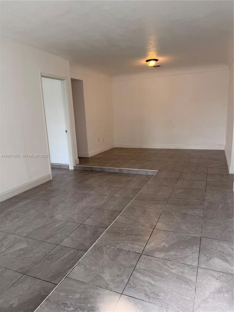 6613 Evergreen Dr, Unit A, Miramar, FL 33023 Photo