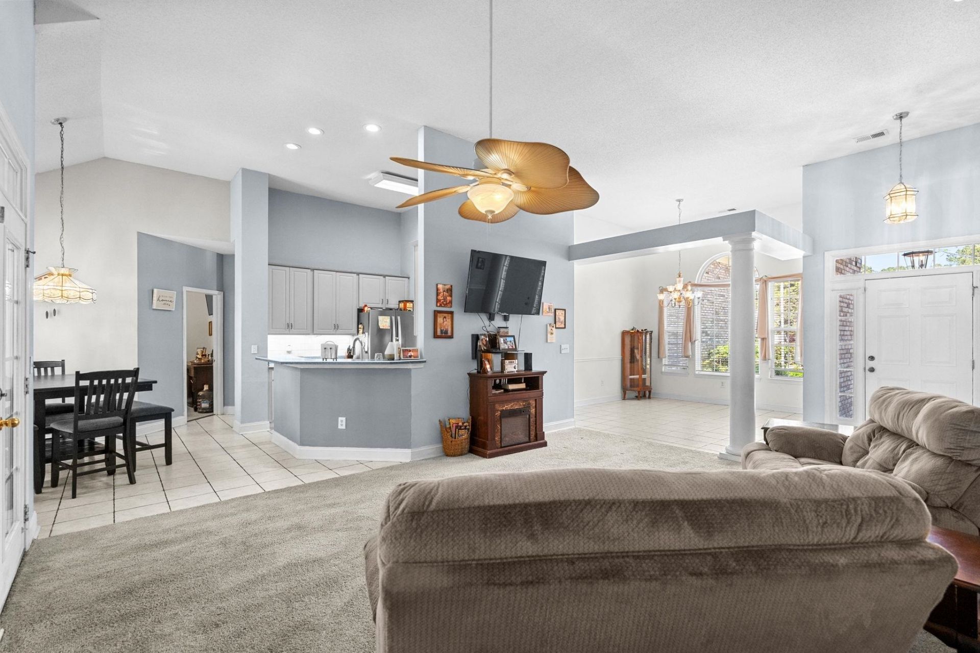 4190 Setter Ct. Photo 15