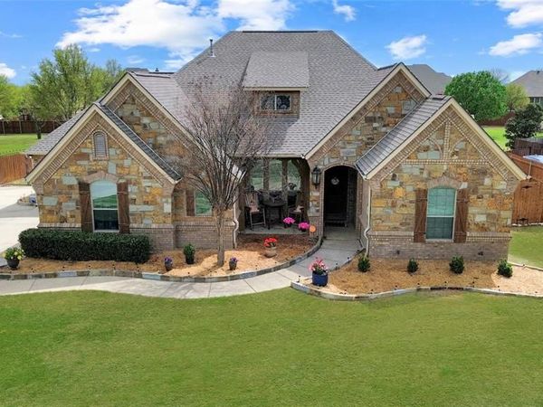 1173 Durango Springs Drive , Fort Worth, TX 76052