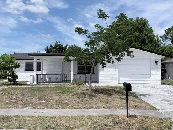 5701 CANOSA DRIVE , HOLIDAY, FL 34690