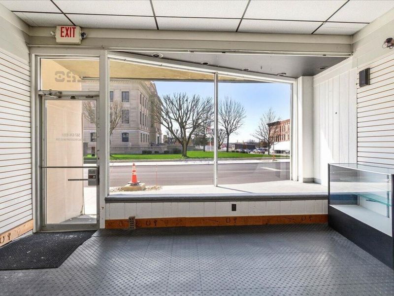 120-124 W Columbus Street, Kenton, OH 43326 Photo 4