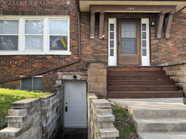 264 17th Avenue , Unit 5, East Moline, IL 61244