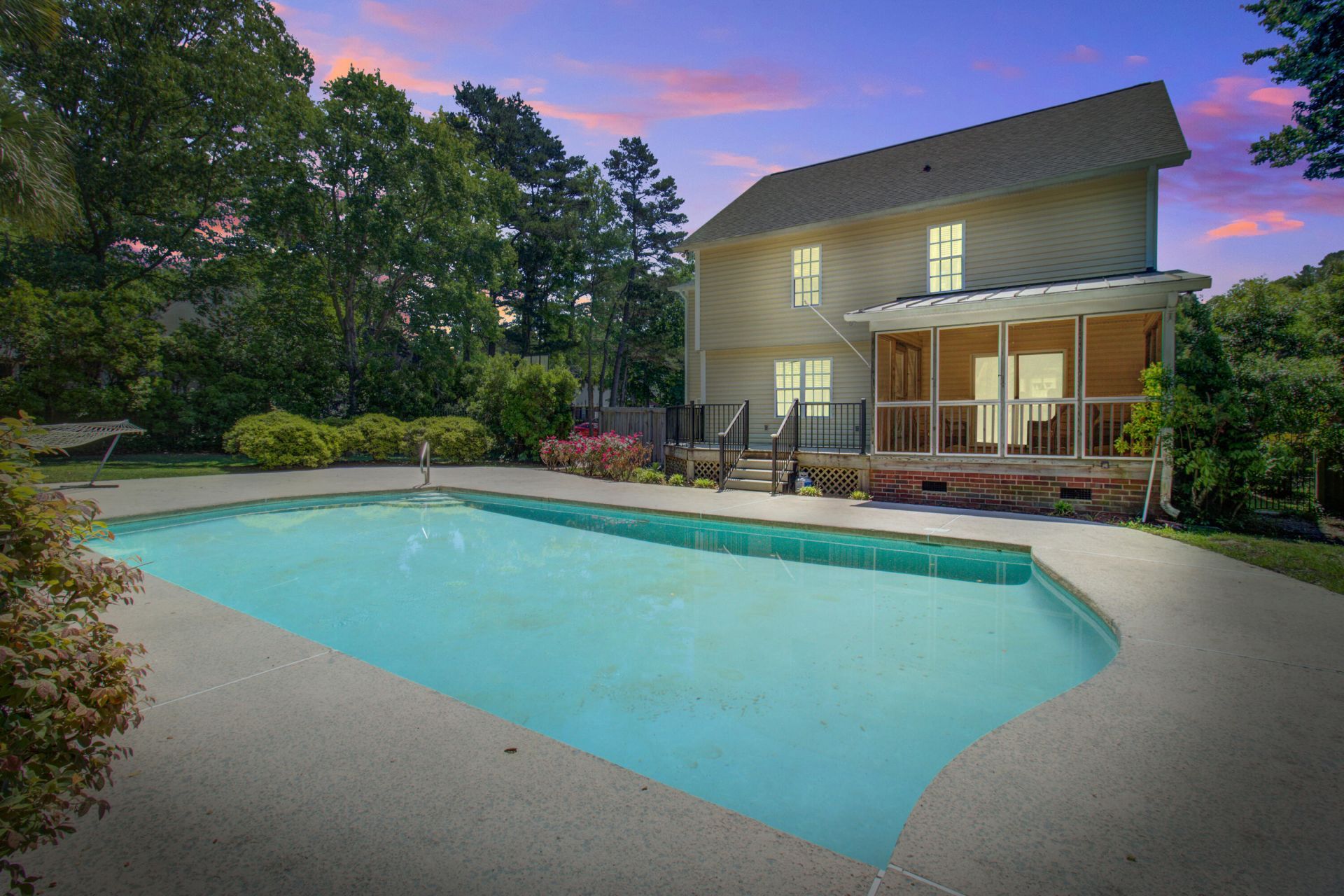 683 Hamlet Circle Photo 42