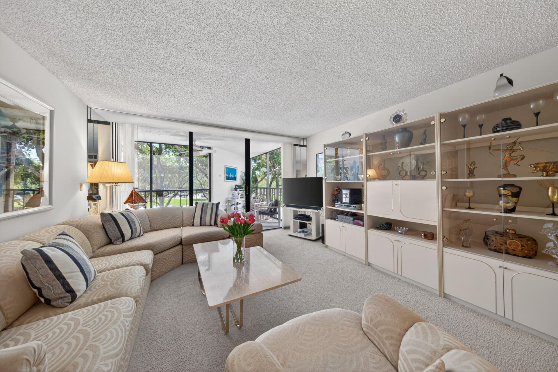 16325 Golf Club Road, Unit 302, Weston, FL 33326 Photo