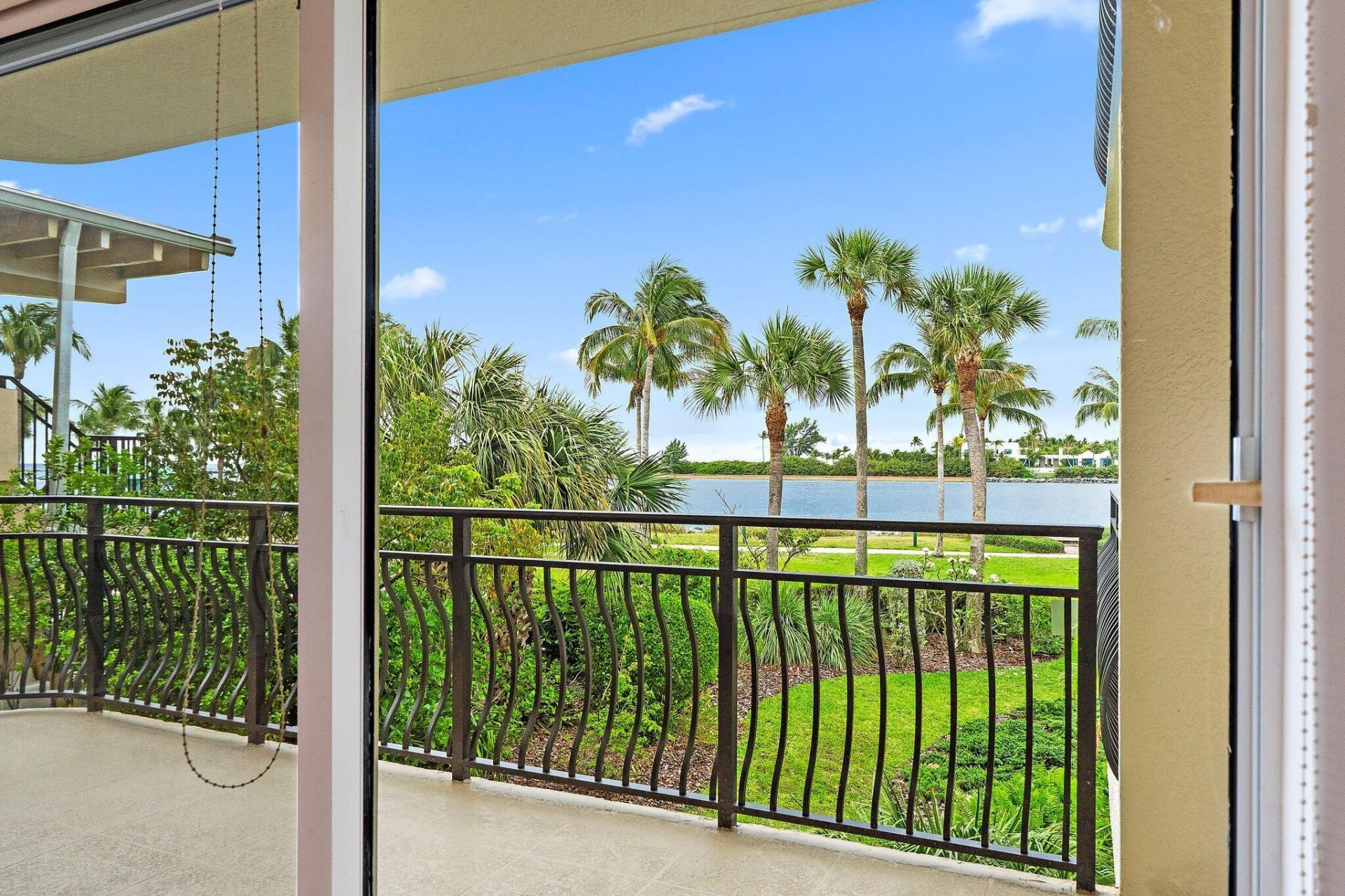 314 Inlet Way, Unit 101, Palm Beach Shores, FL 33404 Photo